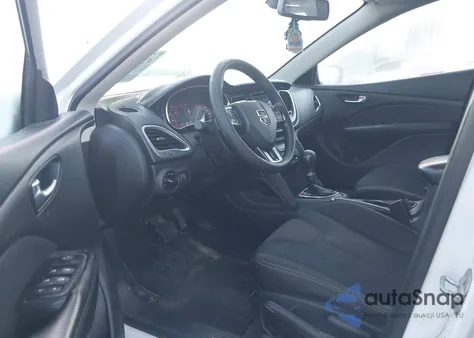 2015 Dodge Dart Sxt z USA, uszkodzony, nr VIN 1C3CDFBBXFD404237